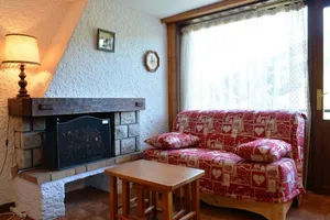 Image of 1st floor, view ski slopes, balcony, parking, tv, 50m², Le Grand Bornand
