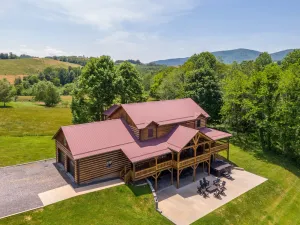 Image of Grand Vista Lodge