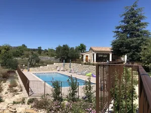 Image of Gîtes 6 Personnes Climatisés Dans un mas de Charme et de Caractère Avec Piscine