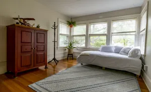 Image of Comfy bungalow in historic College Hill neighborhood, near restaurants and more