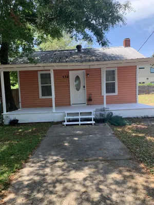 Image of The Oyster's  Pearl @ Seashell Cottages, Large Yard, for Your Boats & More!