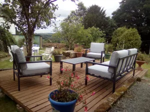 Image of House located at the foot of the arrest mountains