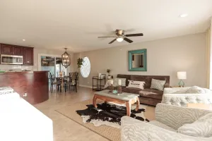 Image of IVP Manor House Close to Lake, Beach & Naval Base