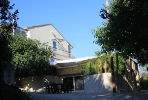 Image of Spacieux Logement Indépendant Dans Propriété Verdoyante