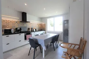 Image of Maison rénovée 3 étoiles à 150m de la plage, idéale pour familles avec espace enfants et Wifi - FR-1-481-116