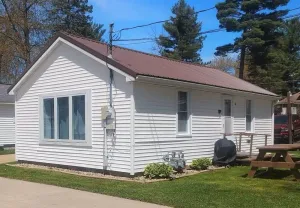 Image of Lilly Pad North, Cottage #4 is on Shawano Lake, beautifully located. Relaxing days on the beach and sunsets are the best.