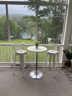 Image of New Lakefront House