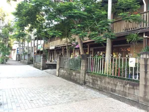 Image of Potters Warehouse