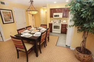 Image of Lovely 2 Bed, 2 Bath Condo (6 ppl) All Season Pool