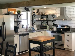 Image of Newly Remodeled 2 BR Private Home w/ King Bed