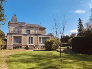 Image of Ideal family house during the summer months ...