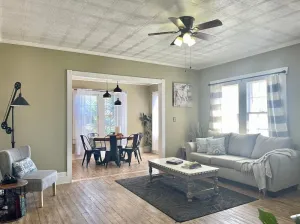 Image of Vidalia Sweet Onion Home in Downtown Lyons, with King Bed-Travel Workers Welcome