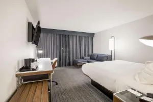 Image of Musical Instrument Museum Tour!Courtyard View Unit! w\/Outdoor Pool & Sun Terrace