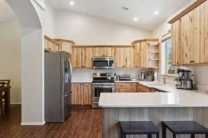 Image of Woodland Haven: Golf Retreat | 10 min to Bearizona