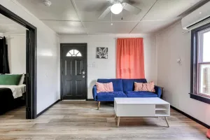 Image of The Bluebird: Modern 1 Bed, Large Peaceful Yard