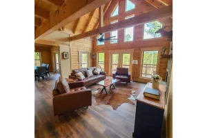 Image of Secluded Pet-Friendly Mountain Getaway Views Hot Tub & Bar