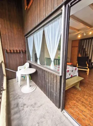 Image of Nice 4-rooms duplex with balcony