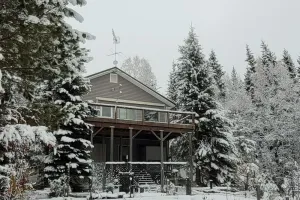 Image of Cozy and private home in the hills