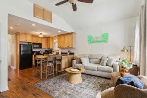Image of Newly Renovated Tremont Treasure I Cozy + Modern
