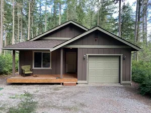 Image of Anderson Island's most peaceful home
