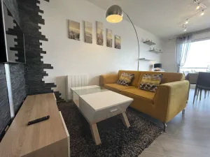 Image of Stylish 2BR apartment with balcony, close to Aytré Beach and La Rochelle, parking included