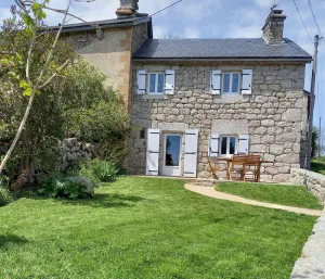 Image of Beautifully restored cottage, all comfort in the heart of the Margeride