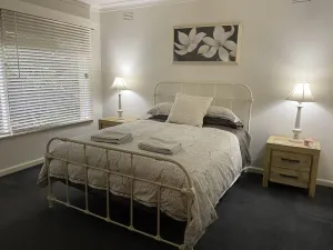 Image of Ballarat Central - Waller House -WIFI & Netflix