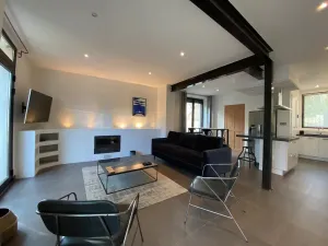 Image of Pleasant apartment close to all amenities