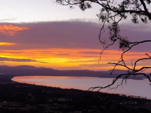 Image of 2 Seaview Eagle - Mt Rumney Escapes