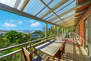 Image of VIEWS OVER CRESCENT HEAD
