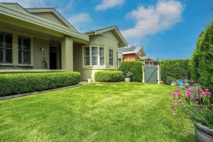 Image of 'Micah House' A Central Mudgee Art Deco Hideaway