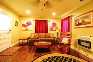 Image of 5 minutes from Kilgore College! It's conveniently located to surrounding cities.