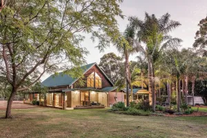 Image of Trinder Retreat—Luxe Nature Escape + Alfresco Bath