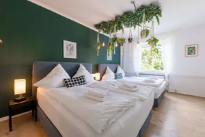 Image of Stay Awesome - Urban Jungle Apartment Zentral, Wilhelmshöhe