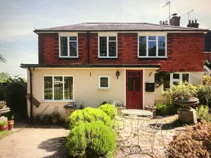 Image of Delightful New Forest Cottage in Idyllic Village