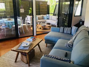 Image of Stylish Family Beach House - 200m to the Beach
