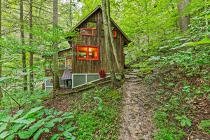 Image of Secluded Red River Gorge Pet-Friendly Cabin on 6 acres
