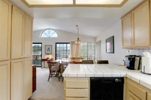 Image of MonarchButterflySanctuary&Ocean w/in 8-9mins walking distance from House.<br>