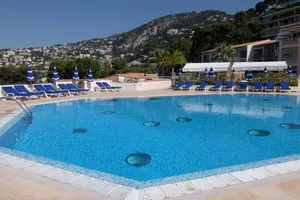 Image of In the warm and sweet-smelling sun of French Riviera