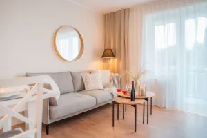 Image of 3-room apartment by the sea with balcony and idyllic view of the North Sea dike