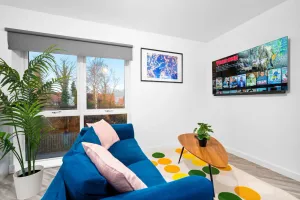 Image of Luxury Two Bedroom Apartment - Parking - Smart TV