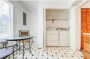 Image of I AM a Quiet, 2BR Townhouse w/ Pets Considered near Downtown