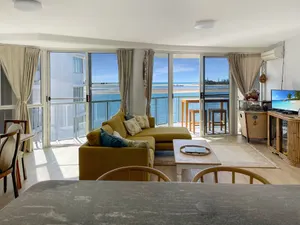 Image of Absolute Waterfront Apartment