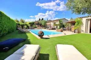 Image of Warm summer Provencal villa, quiet, green, sunny, pisc\/garden\/jacu\/petanque