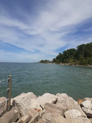 Image of House 1 mile from Geneva on Lake. We have several wineries in the area.