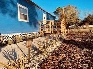 Image of Modern 3BR Near Shops & Dining