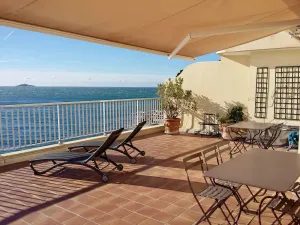 Image of Apartment\/ flat\" Like on a boat\" - Sanary sur Mer