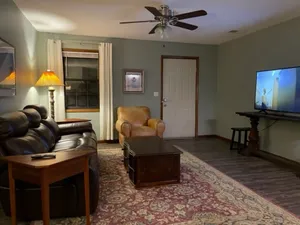 Image of Lovely 1 Bedroom Apartment with front door parking.