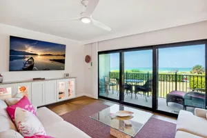 Image of Land's End 404 building 7 Amazing top floor w|lots of updates, stunning views