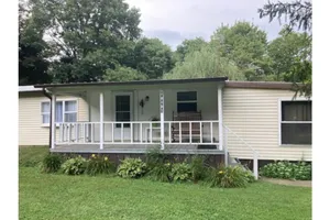 Image of A Bit of Country Living Close to Town